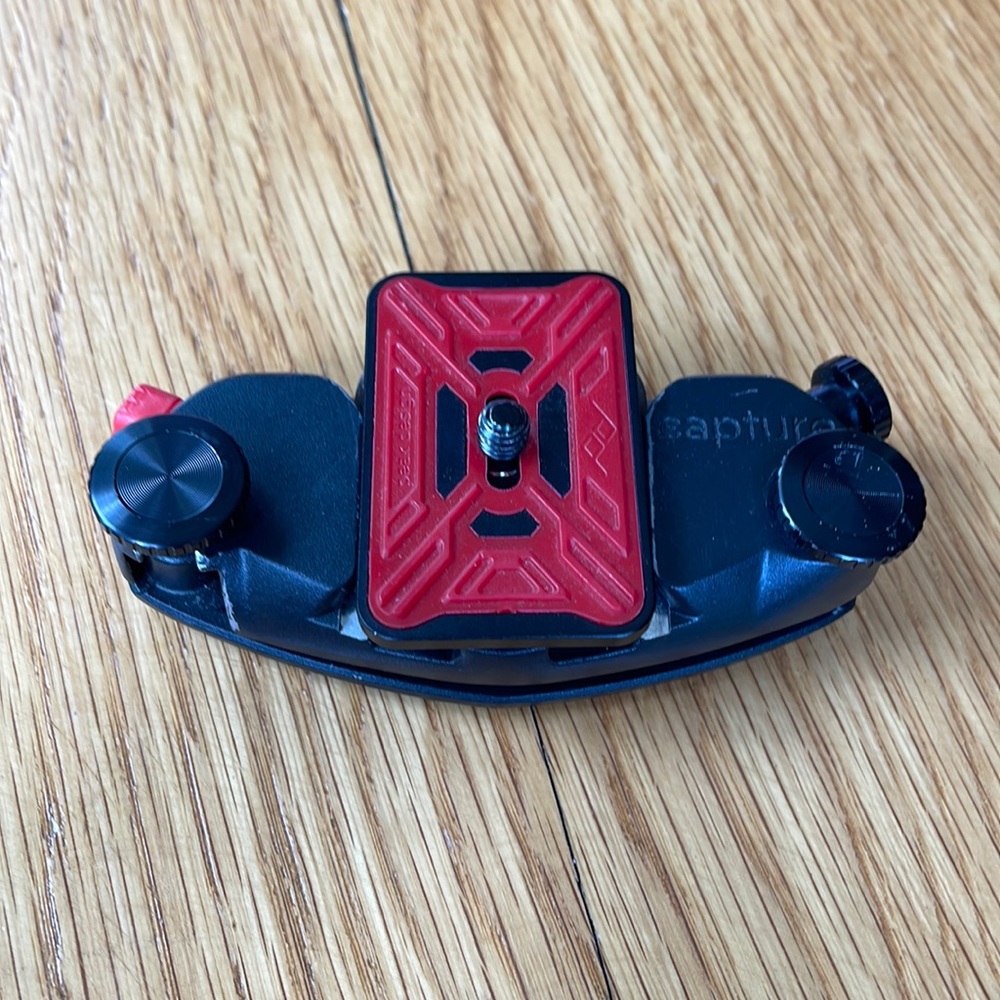 Peak Design Camera Clip